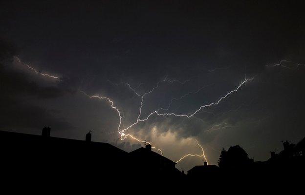 South Shields at about 00:16 BST on Thursday