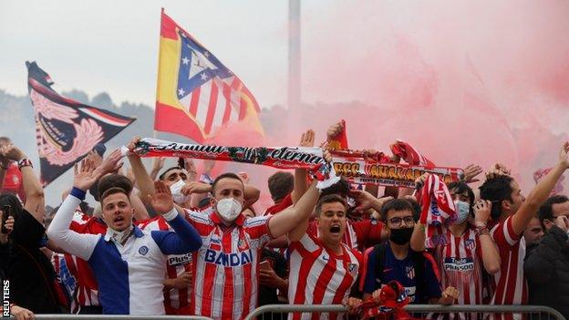 Atletico Madrid fans celebrate