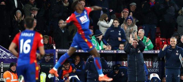 Sam Allardyce (second from right) celebrates Palace scoring