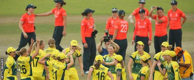 Australia celebrate winning the Women's World Twenty20 in 2014