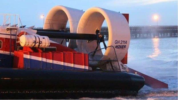 Broken propeller on Hovercraft