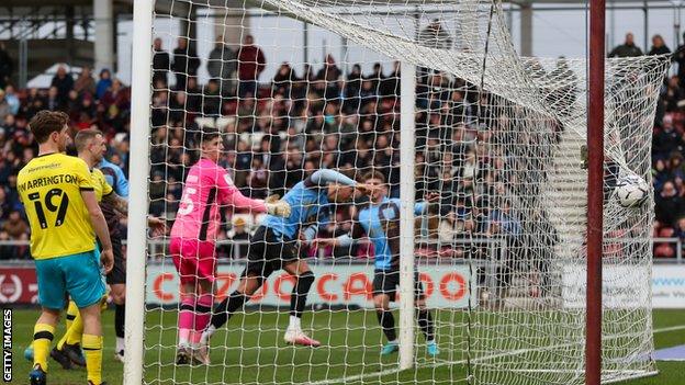 Fraser Horsfall scores for Northampton