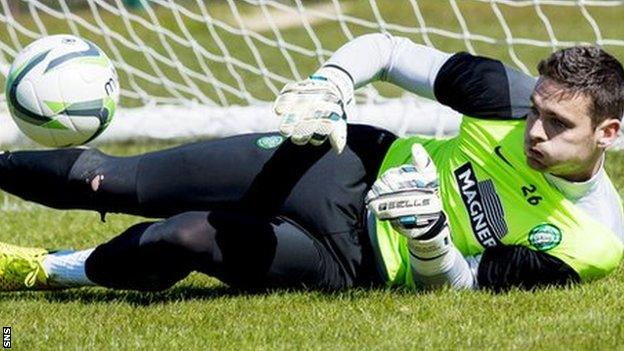 Craig Gordon in training for Celtic