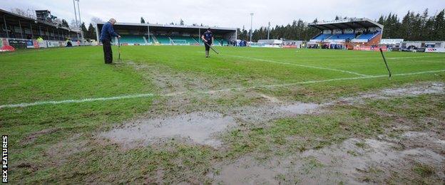 Ten Acres pitch hours before kick-off