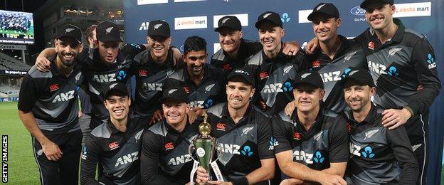 New Zealand with the T20 series trophy