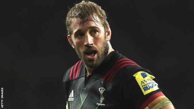 Chris Robshaw in action for Harlequins