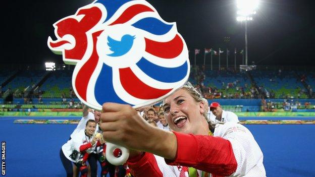 GB celebrate winning hockey gold