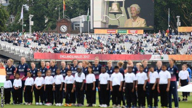 Eileen Ash rings the five-minute bell at the Women's World Cup final in 2017