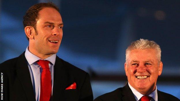Alun Wyn Jones and Warren Gatland
