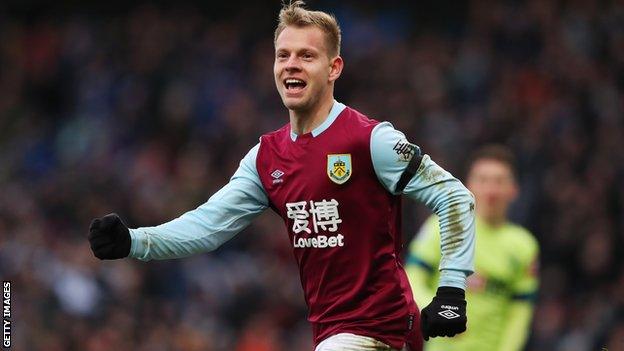 Matej Vydra, Burnley