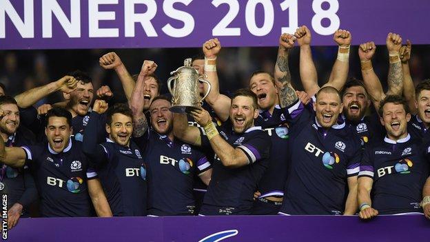 Scotland celebrating winning the Calcutta Cup