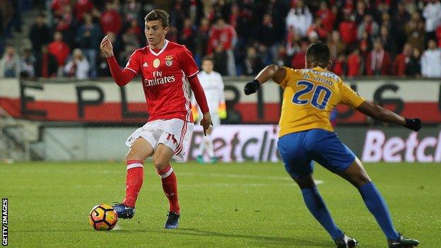 Victor Lindelof