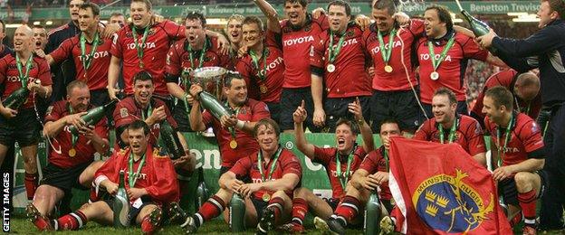 Munster celebrate winning the 2006 European Cup