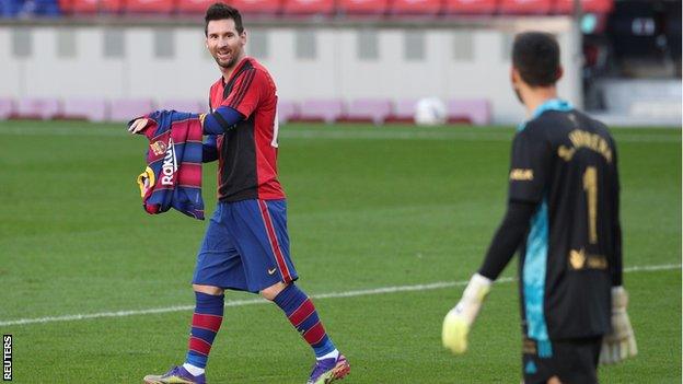 Lionel Messi pays tribute to Diego Maradona after scoring for Barcelona against Osasuna