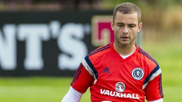 Shaun Maloney in training for Scotland