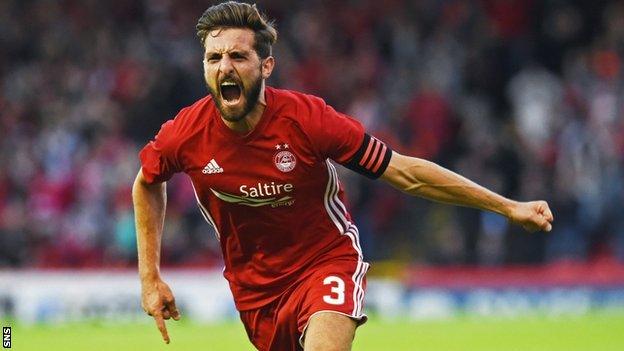 Aberdeen midfielder Graeme Shinnie