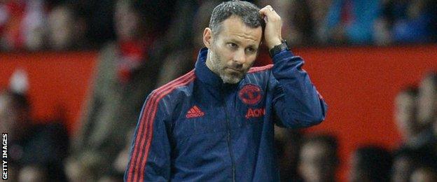 Manchester United coach Ryan Giggs