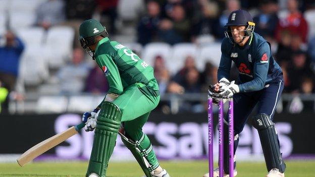 Jos Buttler stumps Mohammad Hasnain of Pakistan during the fifth ODI at Headingley