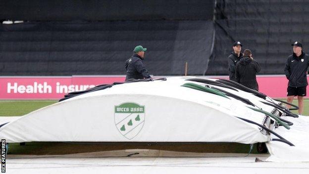 The covers at New Road were funded by the county's long-established Worcestershire Supporters Association