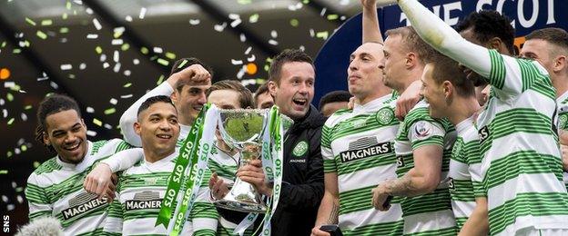 Ronny Deila and Celtic celebrate last season's League Cup win