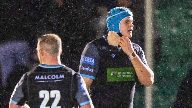 La Rochelle stunned Glasgow Warriors despite having nothing left to play for in the tournament