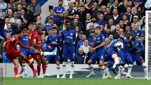 Trent Alexander-Arnold scores for Liverpool at Chelsea