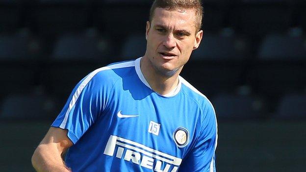 Nemanja Vidic