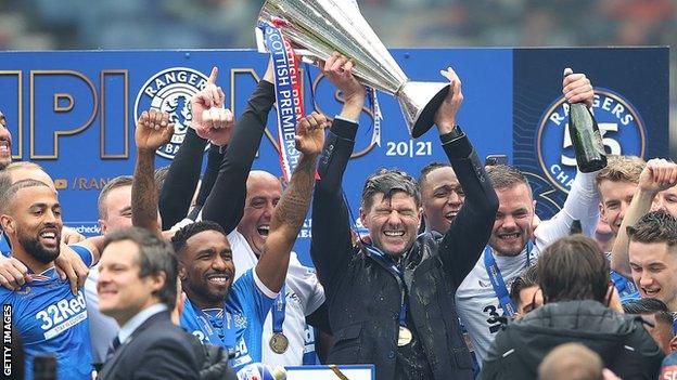 Rangers boss Steven Gerrard