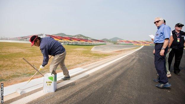 Charlie Whiting inspects the track during the F1 Grand Prix of South Korea at the Korea International Circuit on