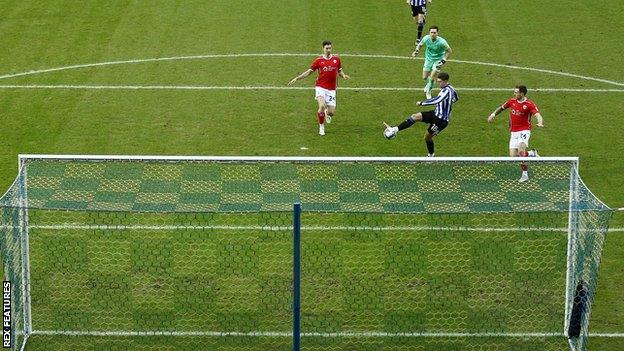 Josh Windass scores for Sheffield Wednesday