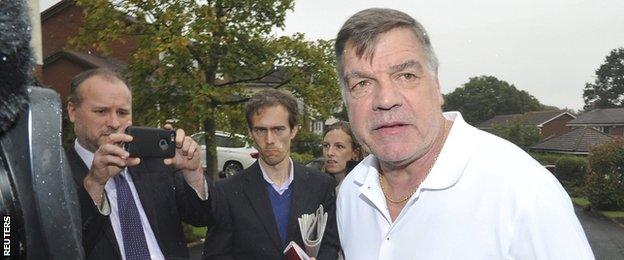 Sam Allardyce (right)