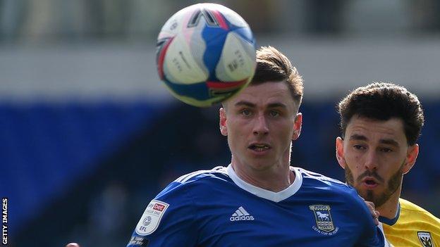 Oli Hawkins in action for Ipswich Town