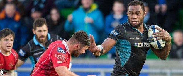 Leone Nakarawa in action for Glasgow