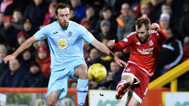 Stuart Bannigan (left) and Niall McGinn