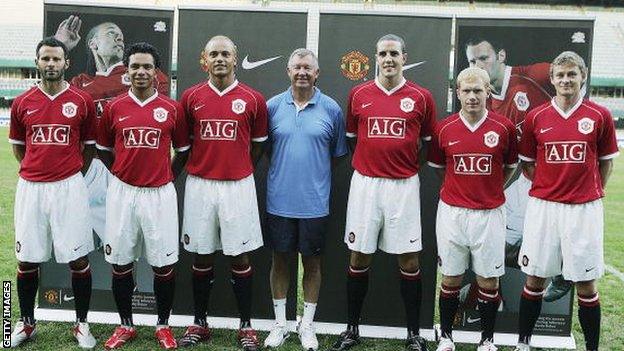 Ryan Giggs, Kieran Richardson, Wes Brown, Sir Alex Ferguson, John O'Shea, Paul Scholes and Ole Gunnar Solskjaer