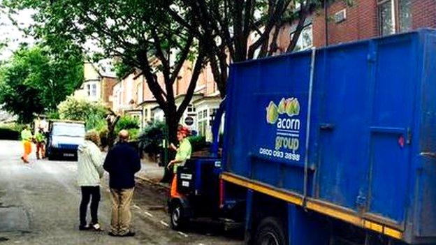 Residents on Wayland Rd in Sheffield try to persuade contractors not to fell the trees