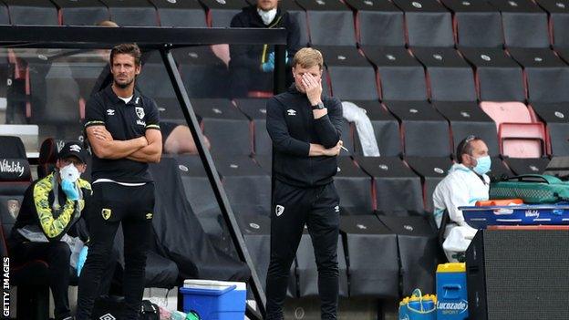 Eddie Howe reacting during the defeat