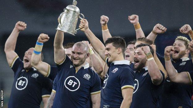 Dave Cherry celebrates with the Calcutta Cup