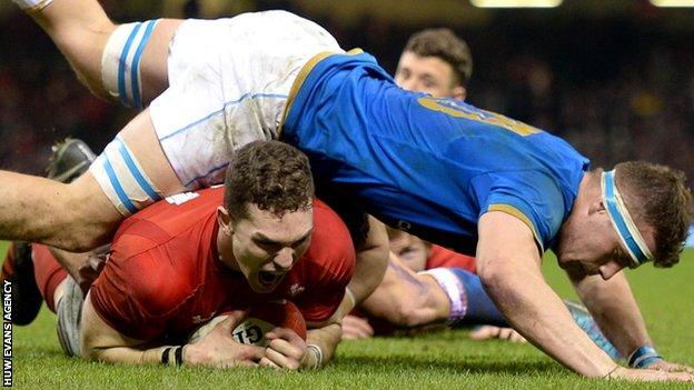 George North scores against Italy in the 2018 Six Nations