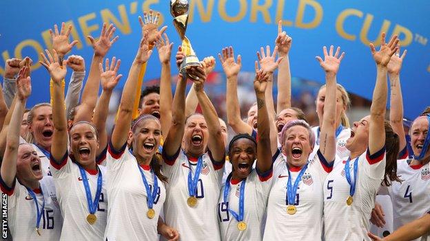 US Women lift the World Cup