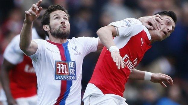 Yohan Cabaye (left) and Mesut Ozil (right)