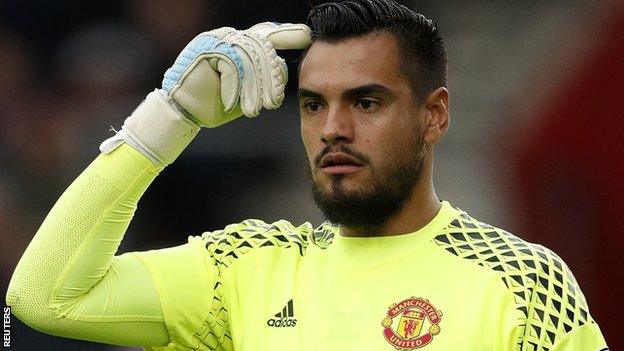 Sergio romero goalkeeper gloves online