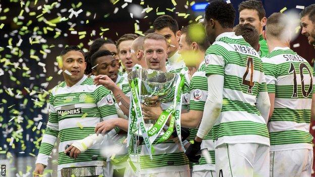 Celtic celebrate defeating Dundee United in last season's League Cup final