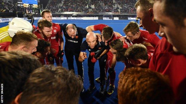 Coach Danny Kerry and the England team