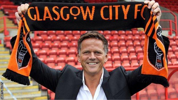 Glasgow City head coach Scott Booth