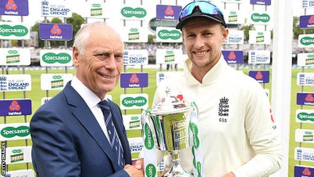 Former Yorkshire chairman Colin Graves with England Test captain Joe Root