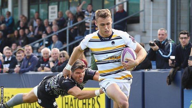 Jamie Shillcock scored 17 points for the Worcester Warriors against Ospreys.