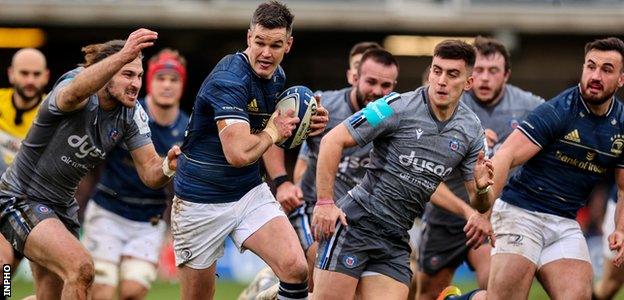 Johnny Sexton in action against Bath