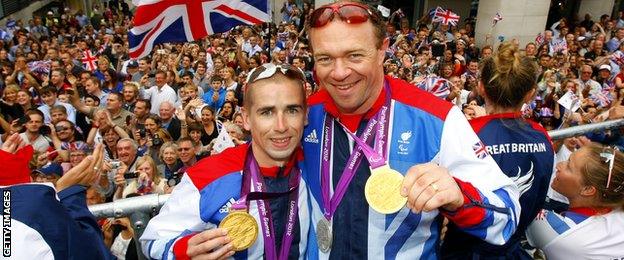 Neil Fachie and Barney Storey with their gold medals