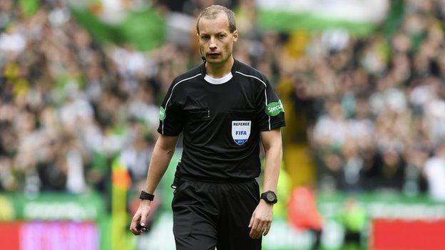 Referee Willie Collum